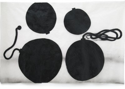 11 gefährdetes Gleichgewicht, 20010, Acryl, Wachs auf Japanpapier, 143 x 225 cm