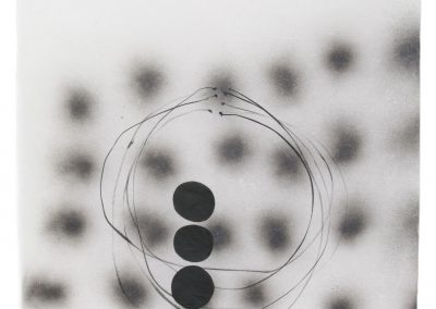 Einkreisung, 2010, Acryl, Wachs auf Japanpapier, 96 x 64 cm